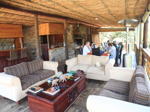 Elephant Safari Lodge - Lounge